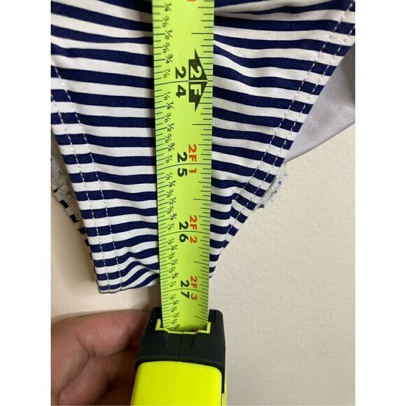 NIP TUCK Swim Navy Striped One Piece SWIMWEAR MultiFit Cup U.S. Size 8 - Picture 2 of 8